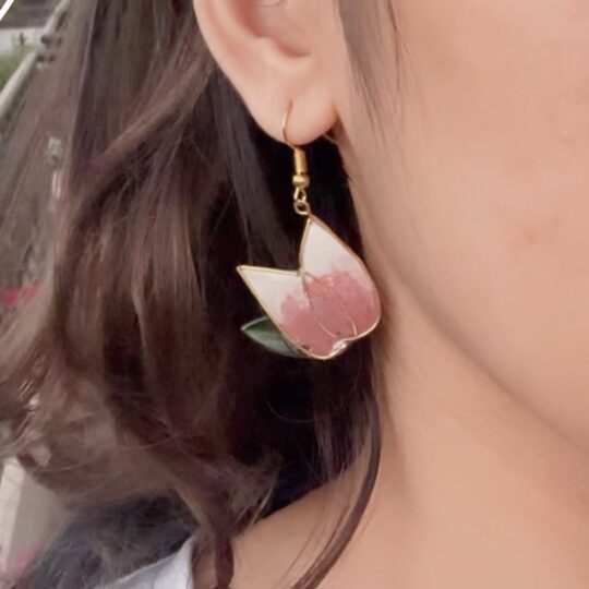 Tulip earrings