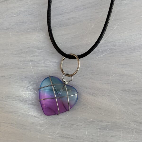 Caged heart pendant - Image 2